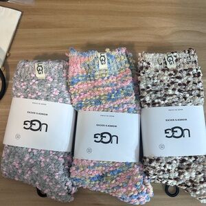 UGG Women's Cozy Chenille Crew Socks bundles